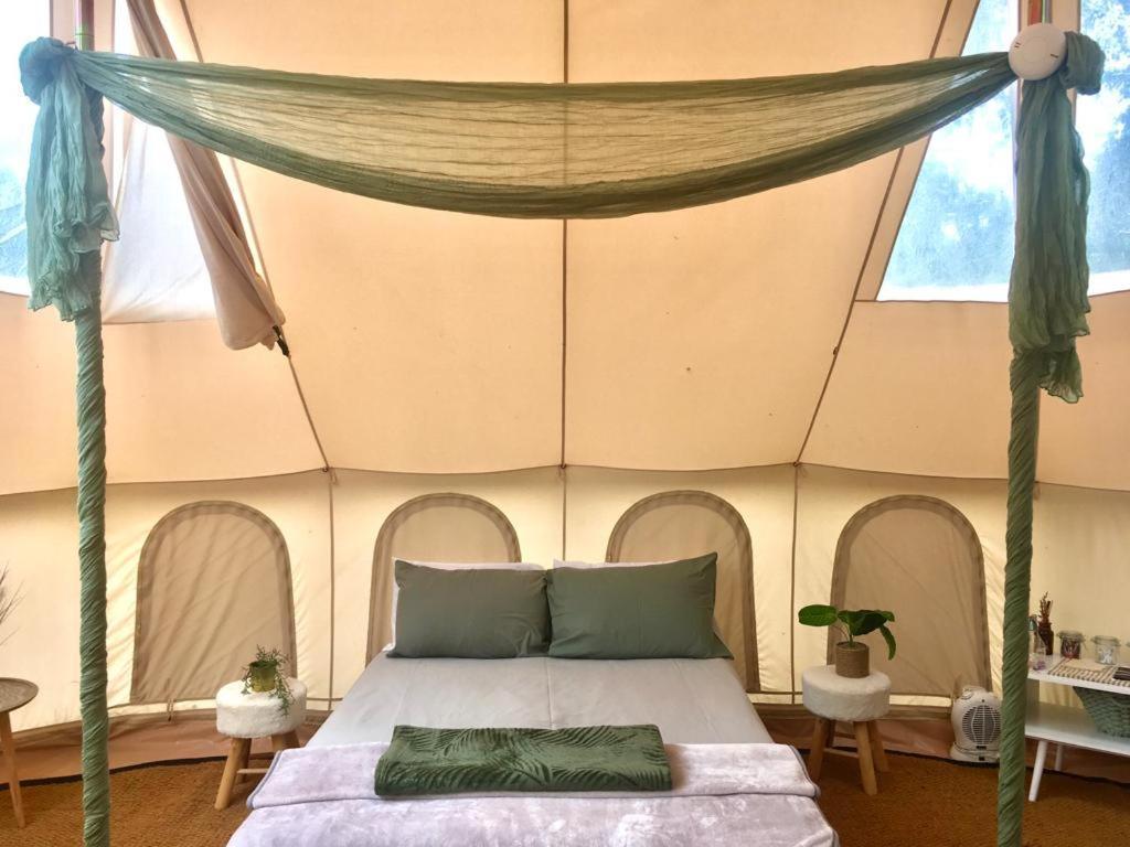 Bell Tent Village Nottingham Exterior foto